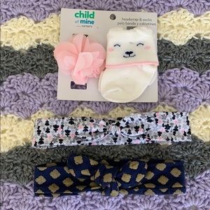3/$12✨Babygirl Carters Headbands✨